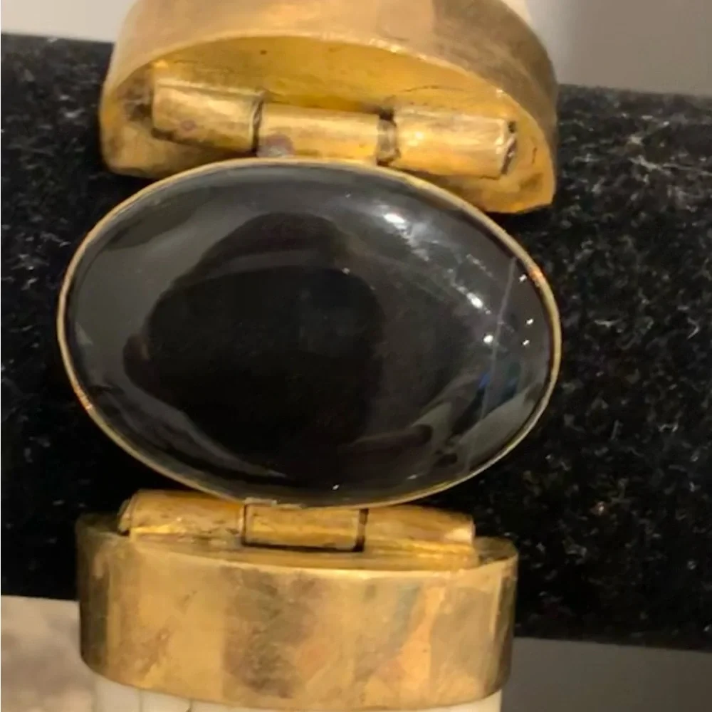 Vintage luxury Ivory Bone Black Agate Stone hinged pin bangle bracelet